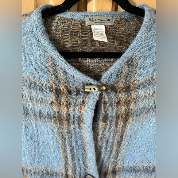 Elsamanda Blue and tan Cape - Picture 3 of 5